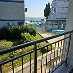 Luxury פומורי