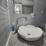 Luxury דירה